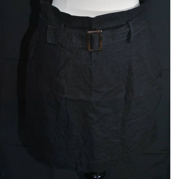 Urban Outfitters Dresses & Skirts - Urban Outfitters Black Linen Belted Scalloped Hem Skirt - S